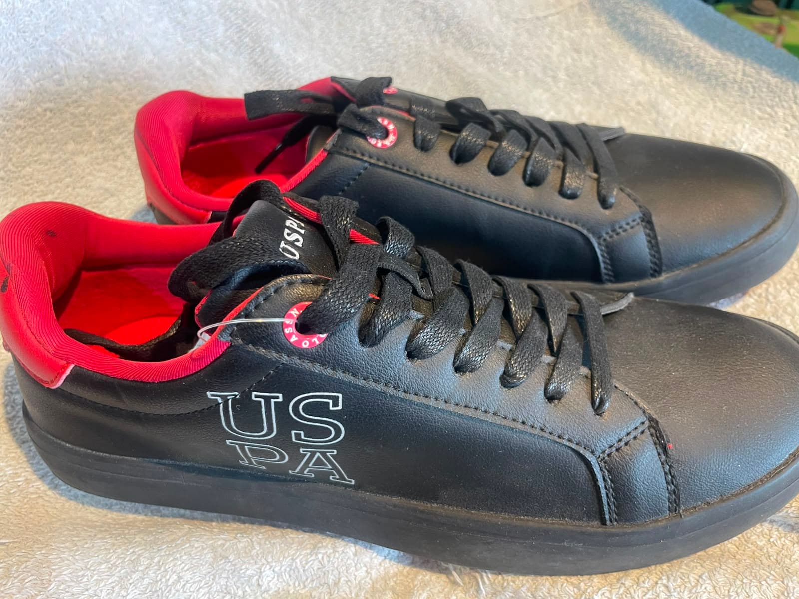 U.S. Polo Assn. Men's RAMUS 3.0 Black & Red Sneakers